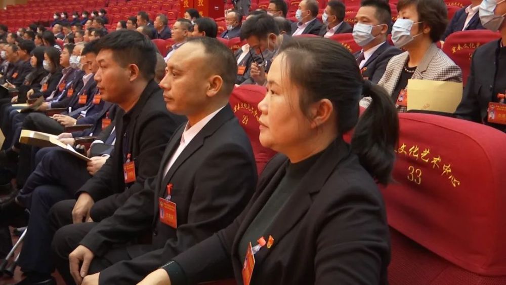 聚焦两会│政协宜春市第五届委员会第一次会议胜利闭幕