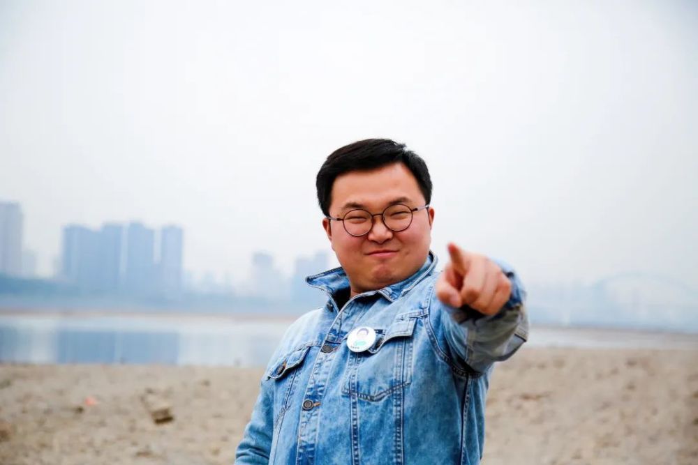 王坤王筱婵席嘉一向圣兰杨影王斯"我的每支笔都知道你的名字""你的每