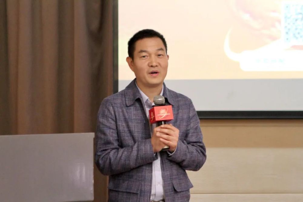 武清林:我要带100 专业观众参加全球化妆品武汉交易博览会_腾讯新闻