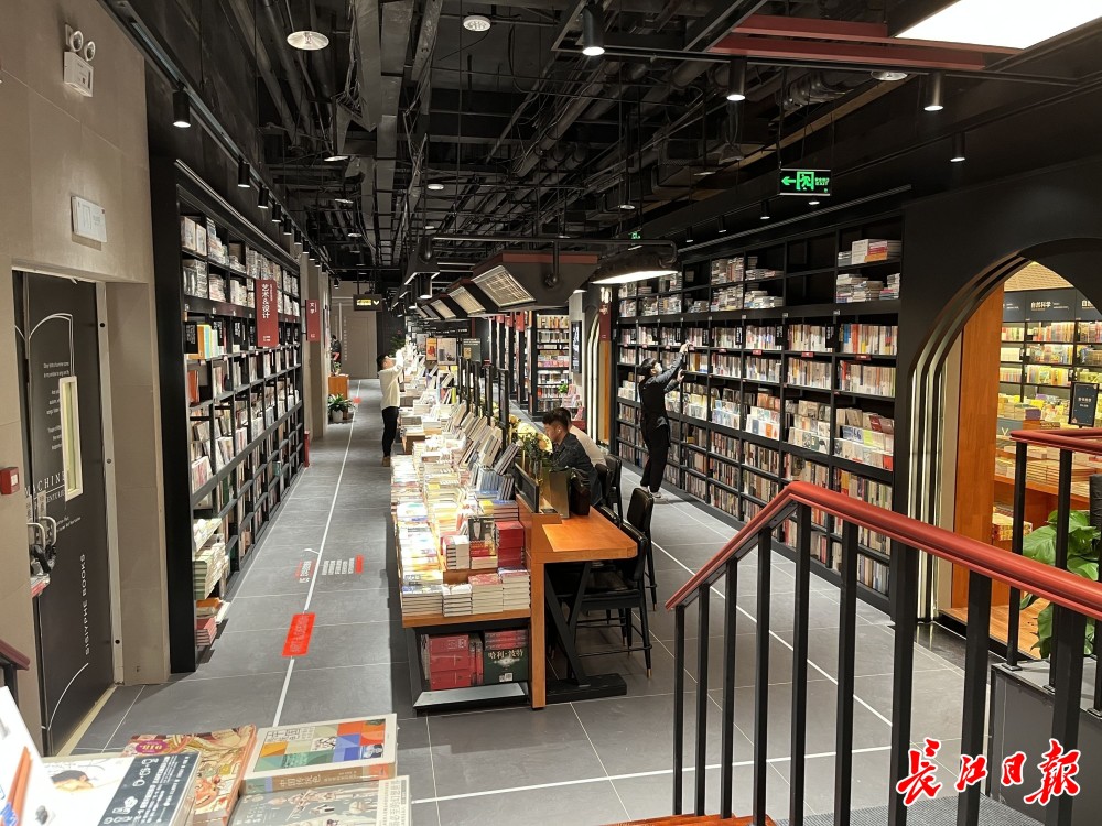 通讯员夏菁)自2015年西西弗书店武汉宜家店开业以来,这家总部设在重庆