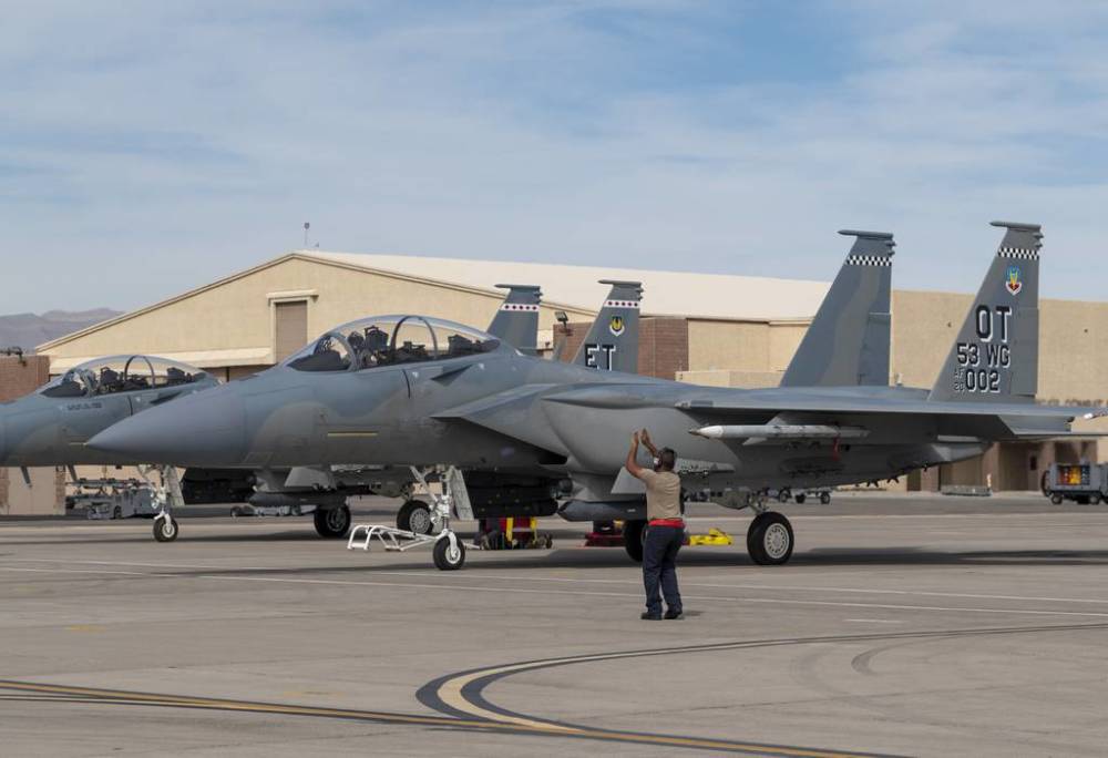 和军方唱反调？美智库研究员：美空军重振四代机升级F-15EX是死路10秒短视频素材