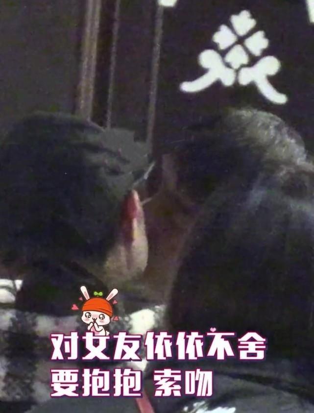 八年級上冊音樂義務教育科書內容女孩兒索希林更新曝光新和摟樓體育作品長相挽手英語聽力是誰錄的