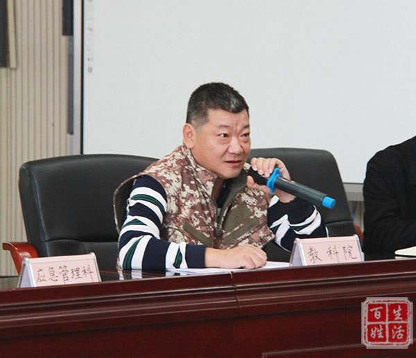 作为此次区运会的承办方,新都二中跟岗副校长,体艺卫负责人何军表示