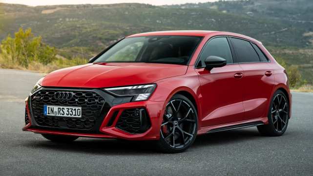 战斗感更加强烈全新一代奥迪rs3大量实拍图发布