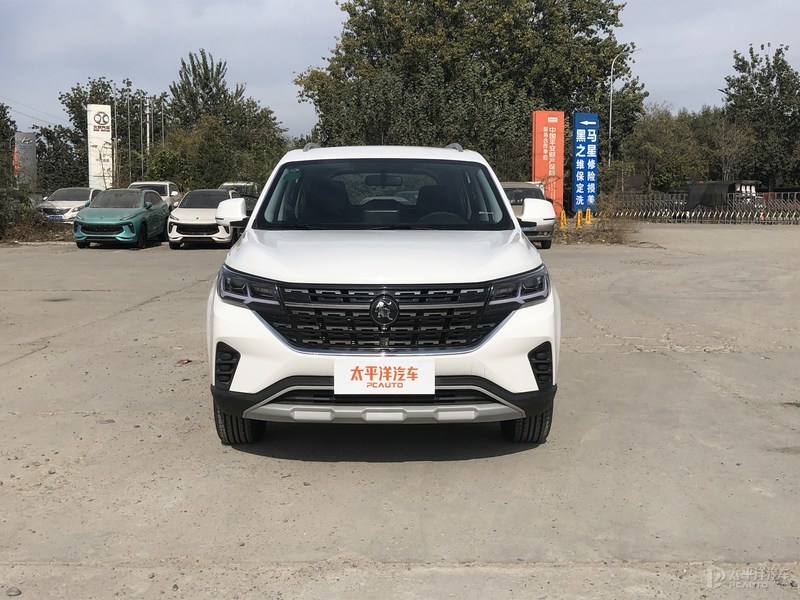 售689万元起东风风行t5盛世款已到店