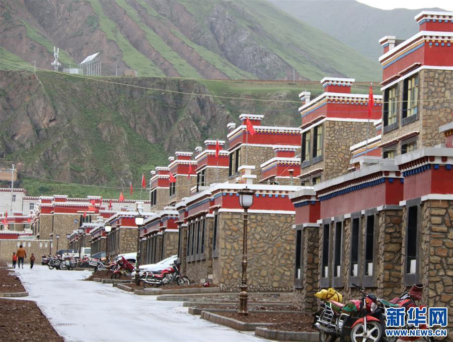 仁青桑布,索县亚拉镇人,现为索县加勤乡帕峨贡村的一名乡村振兴专干.