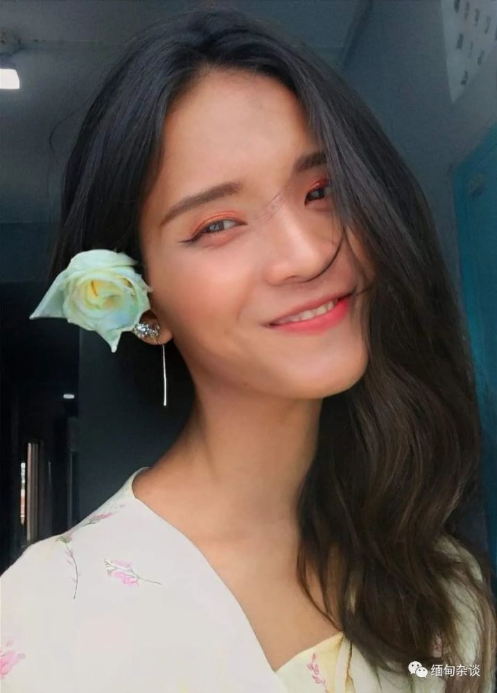 据当地媒体报道,被"根据第 505 (a) 条被捕的 lgbt 作家玛苏韩妮乌在