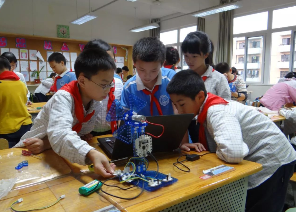 中学生专利竟与中科院成果撞衫两位发明人关系曝光巧合还不止一次