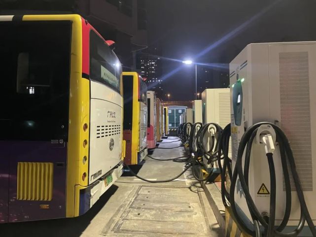 可在公交站場給車充電!廣州公交站場提供多元化充電服務