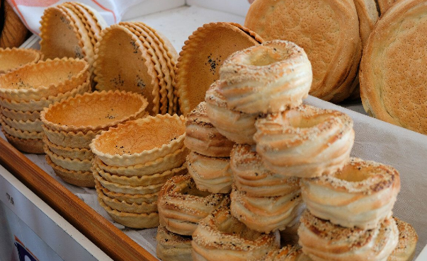 瞧瞧乌兹别克斯坦的"馕"有啥不一样