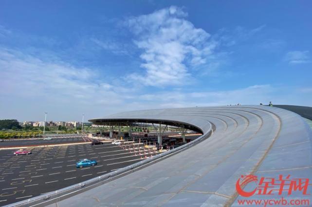 去岛化车道设计,智慧机器人,自由流模式……广州机场高速机场收费站