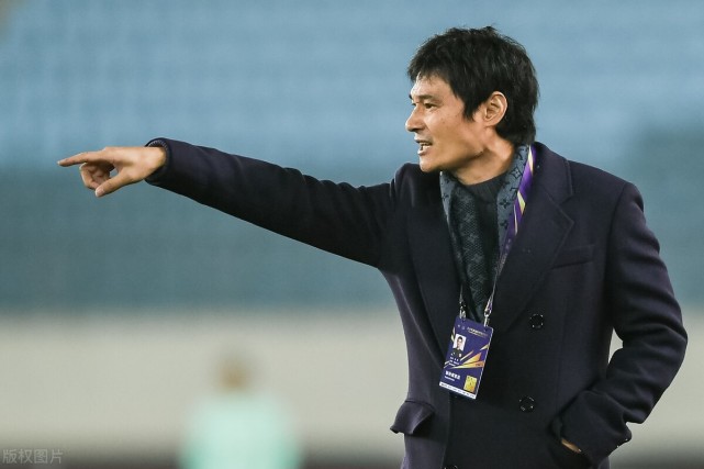 李毅虽败犹荣!足协杯一战完胜对方外教,险复制亚洲杯里皮神换人