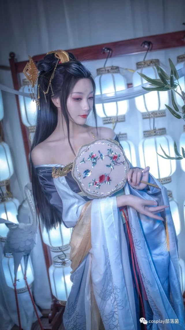 cos:天涯明月刀心王祈年cos正片@糖糖