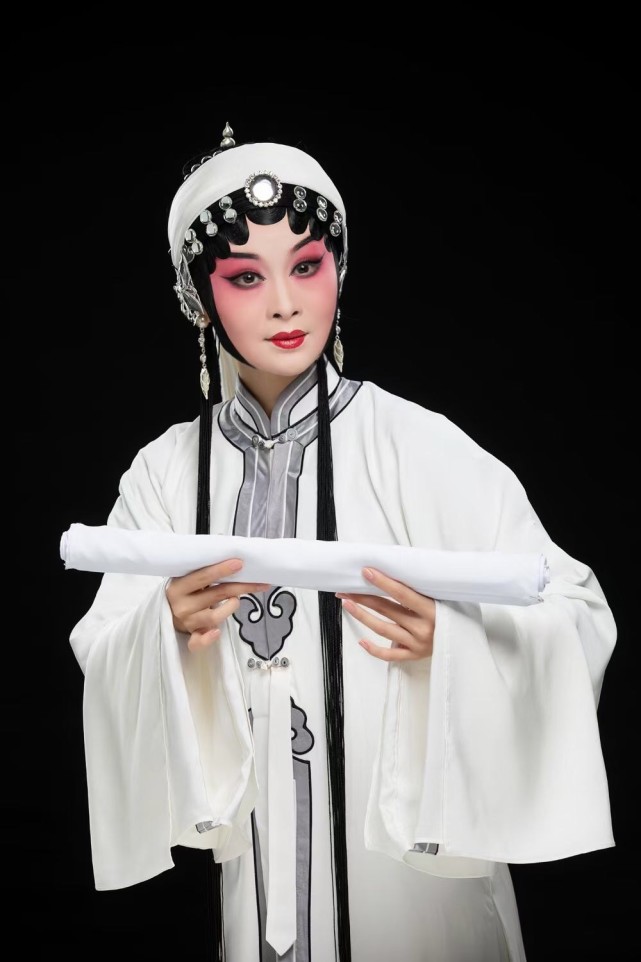 湘剧艺术之花绽放湘江两岸