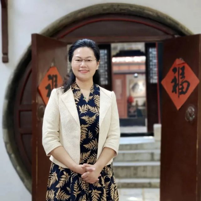 【艺术世界】张勤工笔花鸟画作品赏析