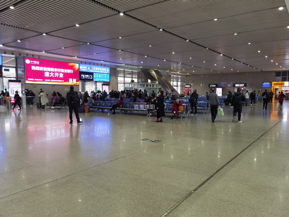 进站出站全线管理绵阳火车站筑牢防疫墙
