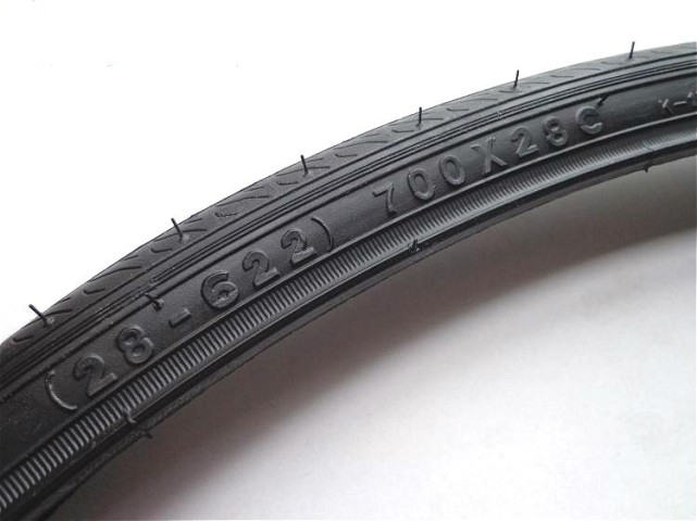 真的!轮胎"胎毛"我先给大家解释下,轮