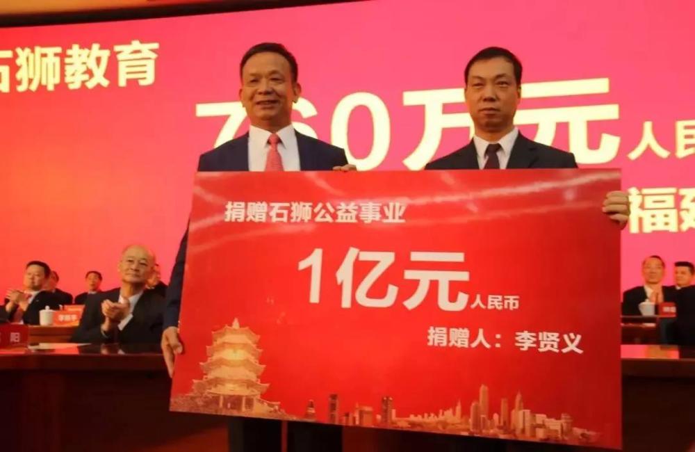 而且在2020年国内疫情突发的情况下,信义玻璃迅速集结了一批医疗用品