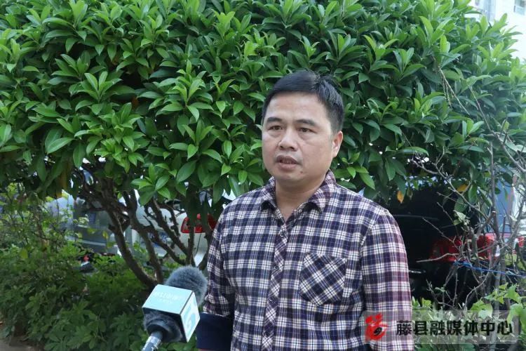 藤县一对夫妻因户口迁移和各种复杂原因,迟迟办不了结婚证!_腾讯新闻