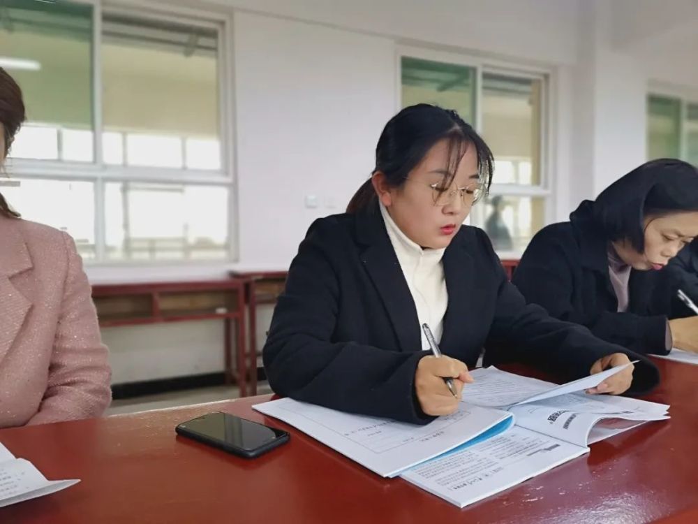 【虢镇中学】问诊课堂研讨 反思促进提质