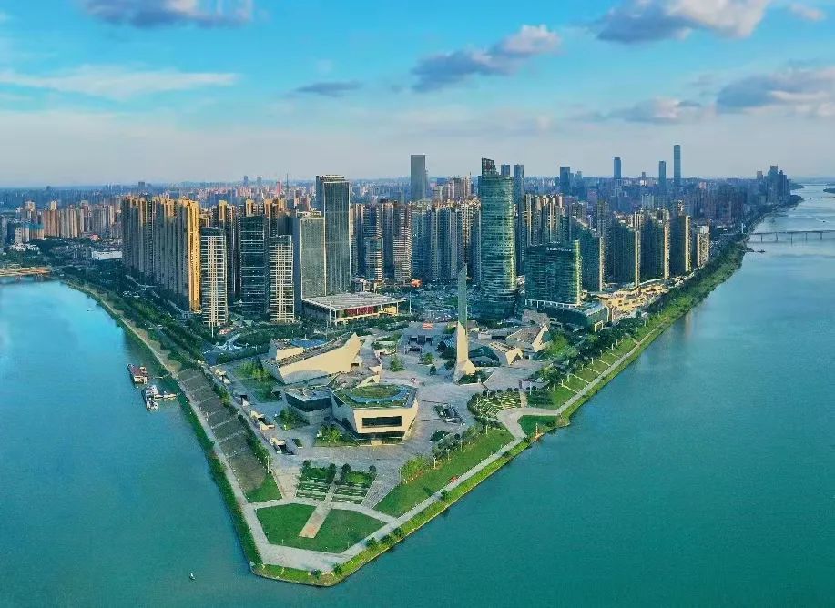 北辰三角洲d4区瀚江府,三次开盘均热销,续写长沙楼市神话.