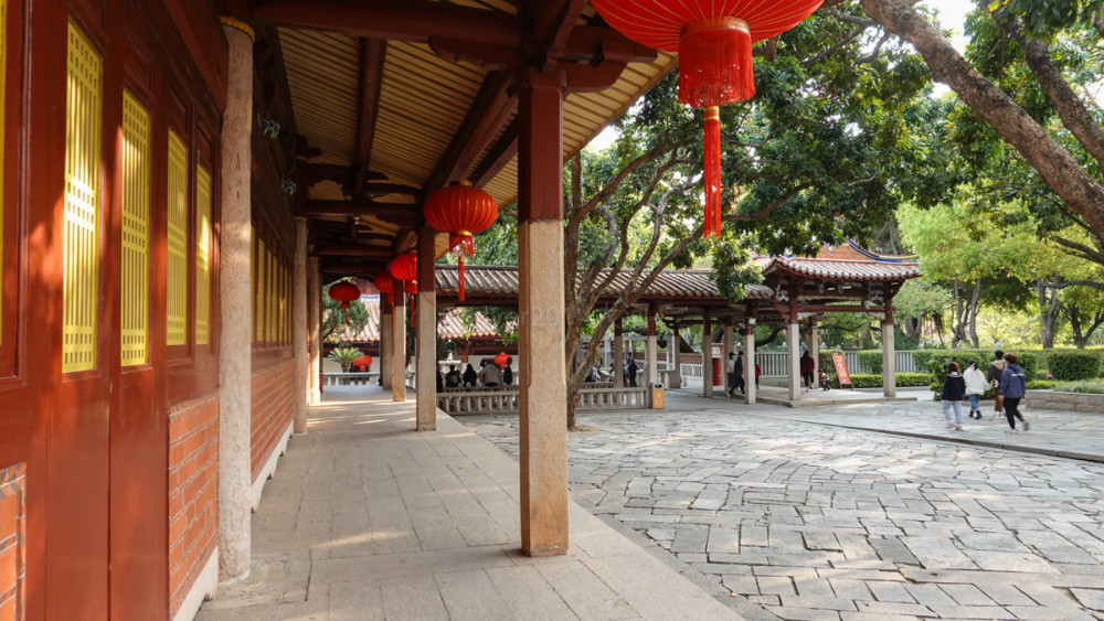 泉州開元寺始建於唐朝是世界文化遺產代表性古蹟