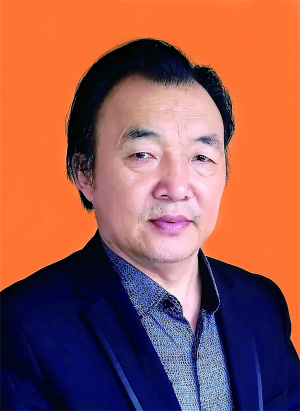 张金贵做成国际一流大剧院迎杂技春晚演给天下看