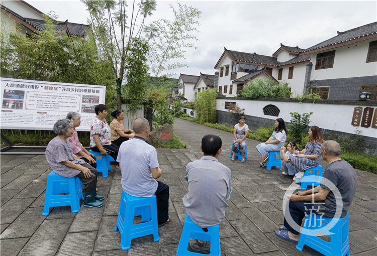 重庆两个乡村治理典型案例被列入全国榜单_腾讯新闻