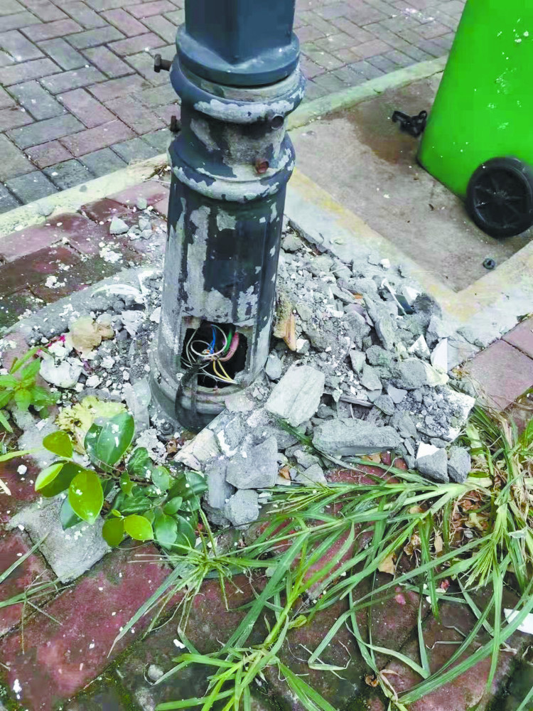 南宁一些小区公共角落里藏着不少安全隐患