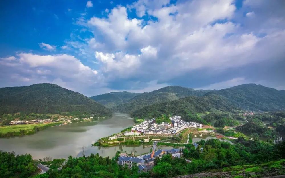 农业农村部拟推介 达州市大竹县庙坝镇寨峰村等254个乡村为2021年中国