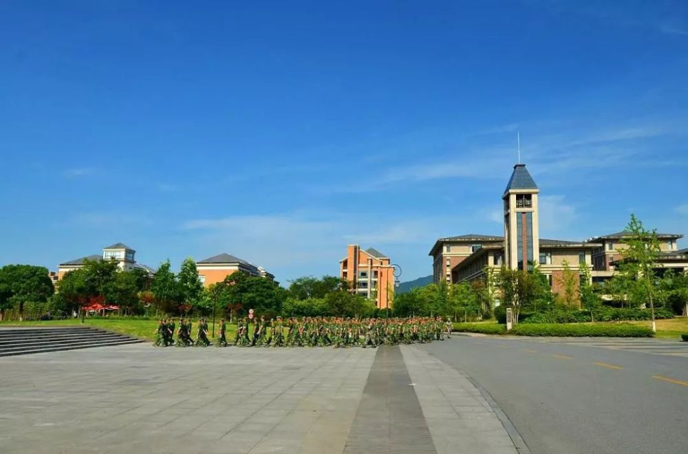 全球高校排行_USNews世界大学排行榜,清华北大双双挺进前50,湖南大学表现亮眼