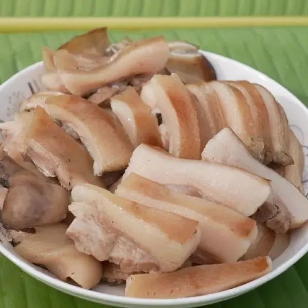 巴马香猪太好吃了!美食成就产业之美