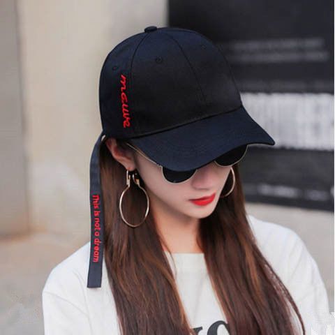 秋冬还在光发出街今年秋冬爆火帽子来袭赶紧来pick起来