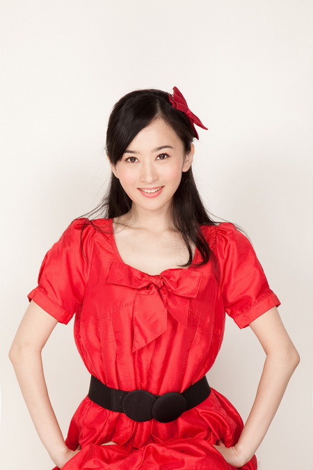 35岁退圈结婚在14年之后,35岁的杨蕊就没有再拍戏了,因为14年她和演员