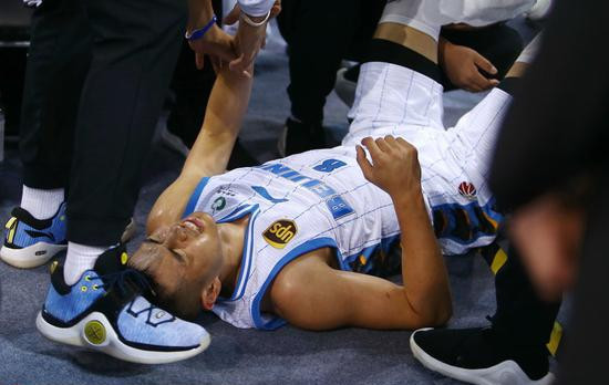 格局小了cba林书豪旧伤复发总经理秦晓雯不高兴工资怎么算