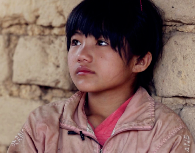 变形计李勒优近照曝光留短发像假小子脸上痘痘成难题