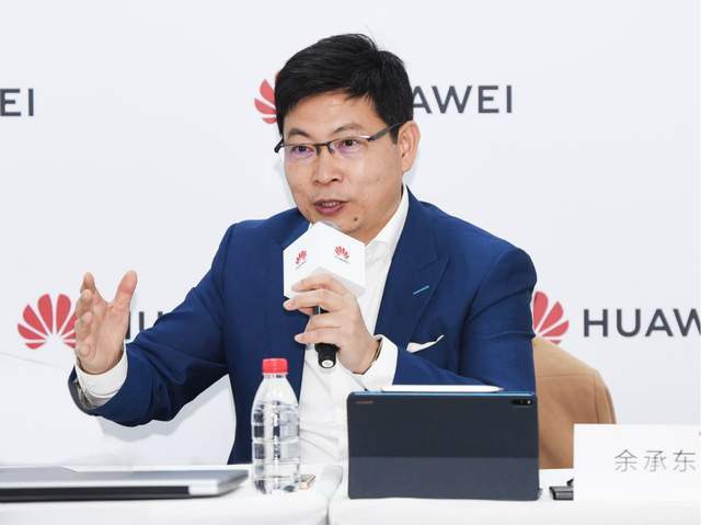 鸿蒙OS逼近“生死线”，余承东发出重要表态，谷歌官宣重要决定插图5