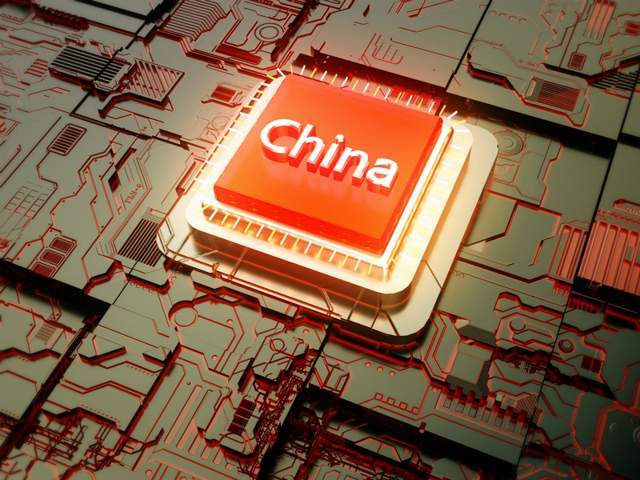 鸿蒙OS逼近“生死线”，余承东发出重要表态，谷歌官宣重要决定插图
