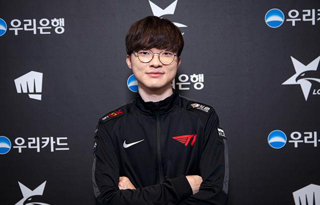 faker谈为何不断切屏:这是一个坏习惯,千万别学_腾讯新闻