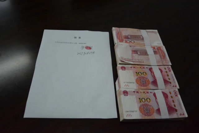 常德一男子四万元被盗民警在其家中垃圾桶里找到原因令人意外