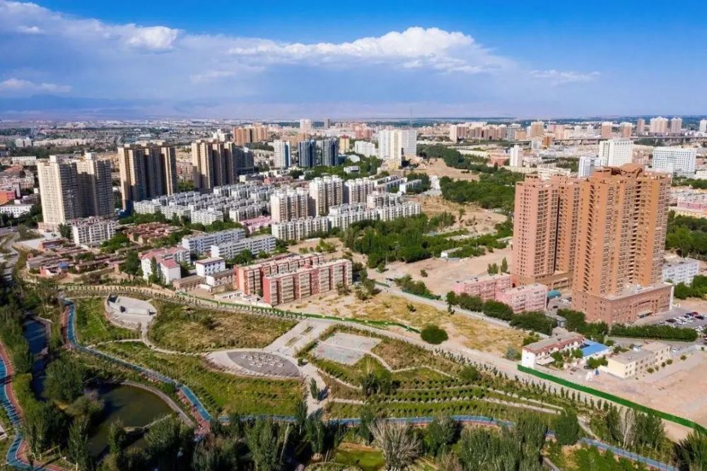 精彩哈密东天山下哈密河再焕新颜聚人心哈密河生态恢复工程侧记