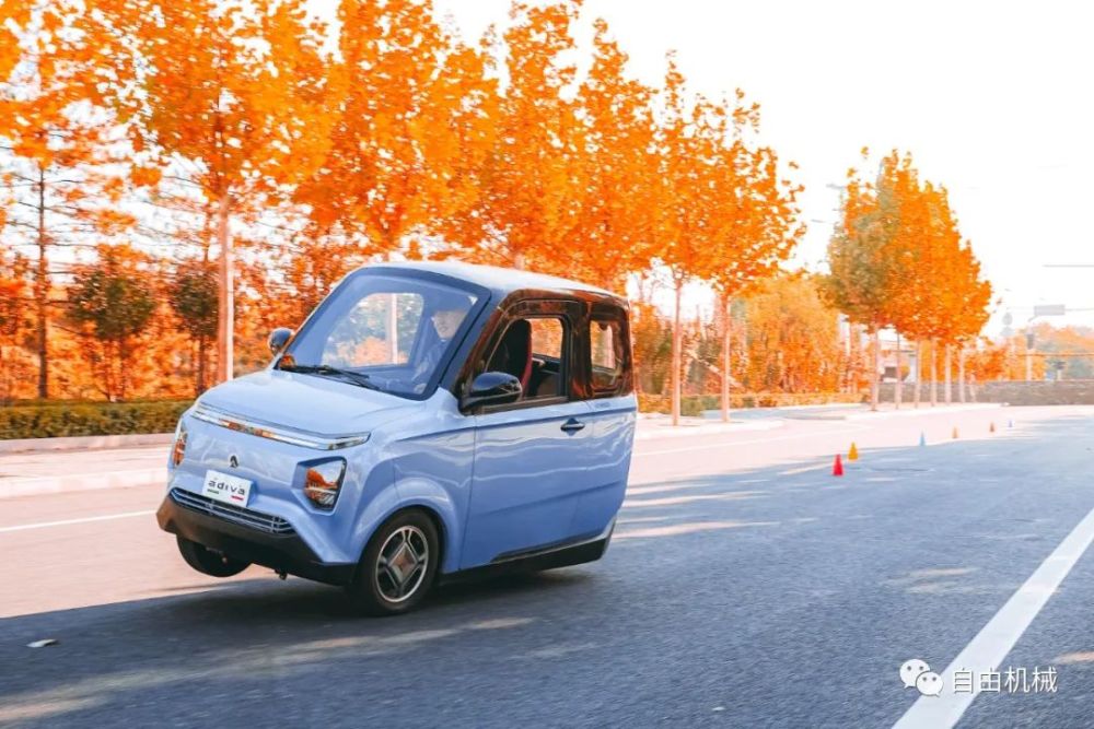 能上京b牌照的老头乐试驾adivastv倒三轮丨把玩