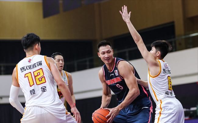 cba 博鱼体育欧冠：CBA常规赛第六轮进行了一场焦点战