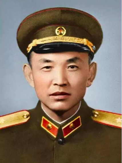 1964年,有2位黄埔军校出身的开国大校晋升少将,他们都是谁?