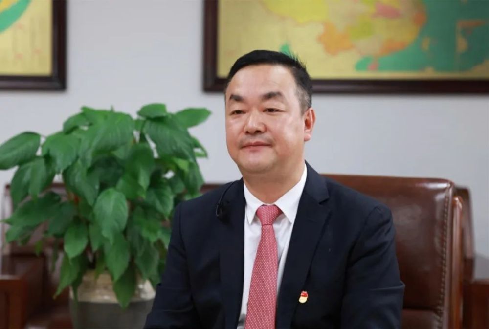 头条丨冷水江:聚焦高质量转型发展 推进"1 5"城市建设