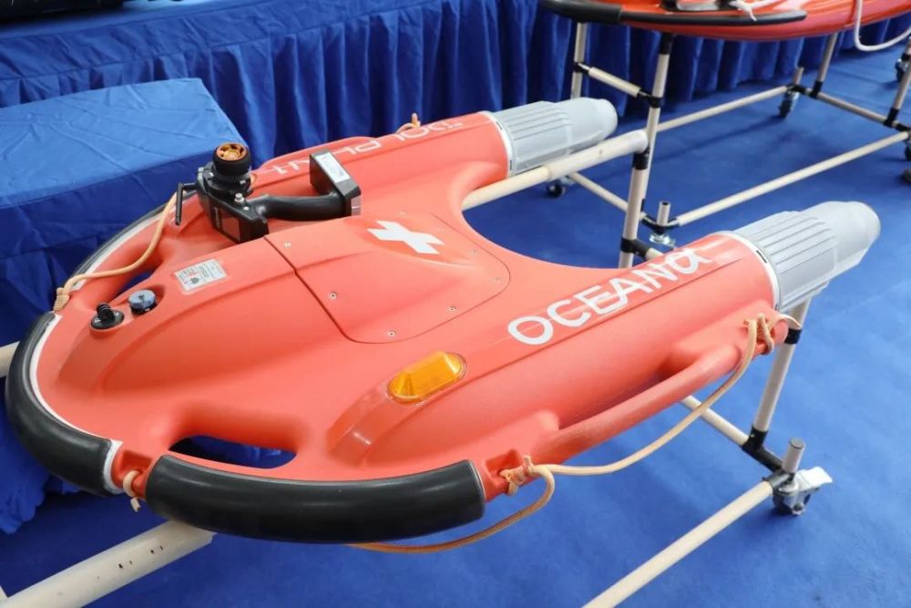 遥控无人船无人水上救生担架船德雷尔生命探测仪音视频多功能生命探测