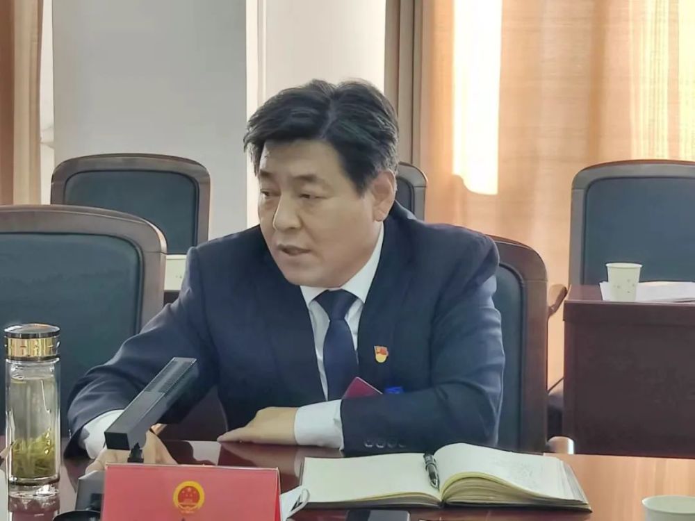 聚焦两会张永强参加县十届人大一次会议代表分团审议