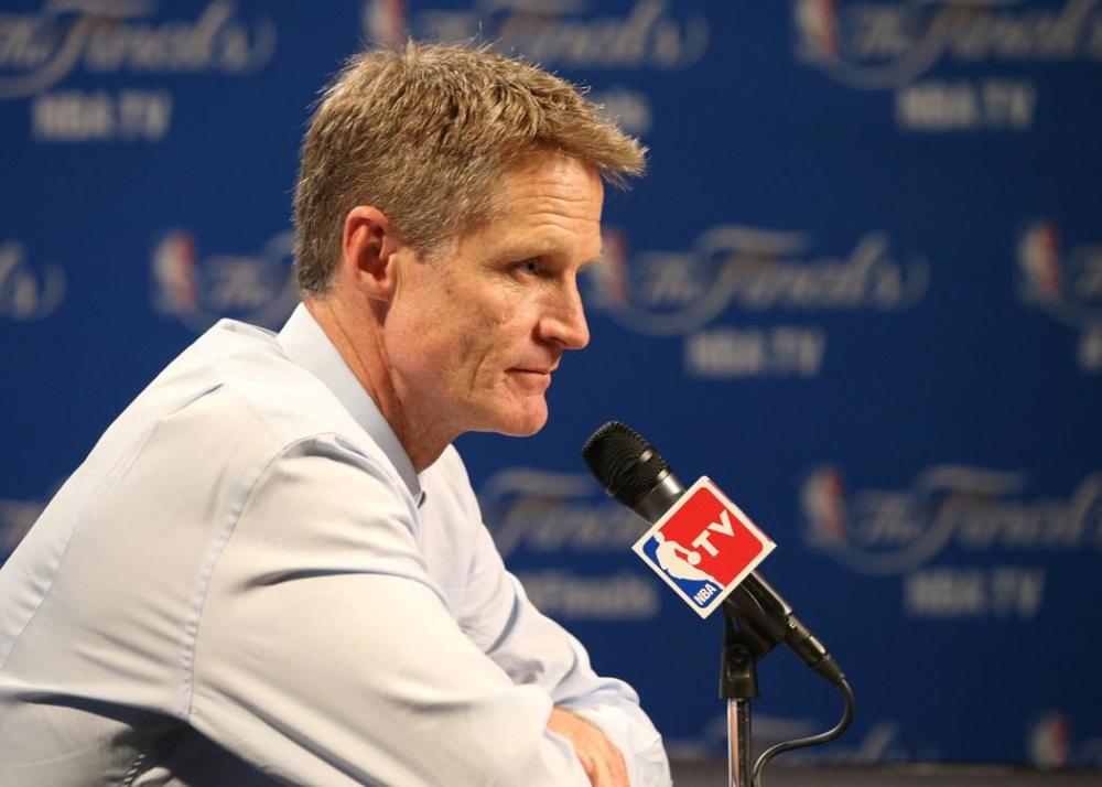 众谈nba新规:吹杨谈哈登发言力挺新规,科尔"指库骂哈"