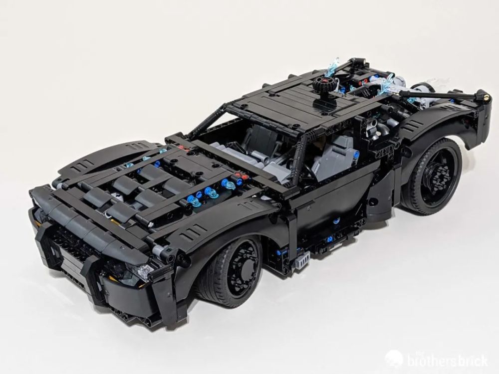 乐高42127蝙蝠侠蝙蝠战车开箱评测