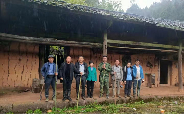 习水县土城:跋山涉水解纠纷